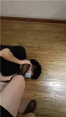 图片[6]_【梵高】开发大四素人S-肉丝长靴虐杀_HD绳艺资源