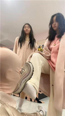 图片[13]_【樱木花道】双S-带素人玩绳艺技巧展示-清理脏鞋底/腿夹/白袜脚窒息_HD绳艺资源