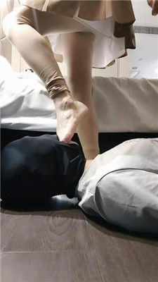 图片[7]_【米小唐】伺候跪舔主人的白袜jio_HD绳艺资源