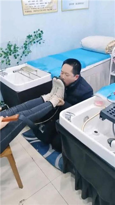 图片[8]_【乐爷】美容院三技师姐妹玩虐老板狗_HD绳艺资源