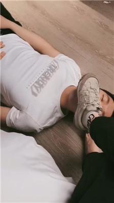 图片[4]_【梦熙】脏运动鞋白袜-训诫不发工资的老板【上】_HD绳艺资源