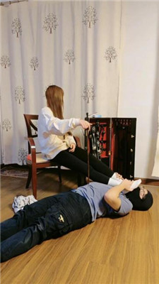 图片[9]_【乔伊】训练/运动鞋白袜辱/踩踏/掐乳_HD绳艺资源