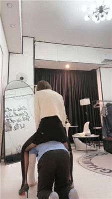 图片[27]_【Lel’s】骑马狗爬/高跟美腿诱惑/踩踏/刑具sp/赏圣水【完整版】_HD绳艺资源