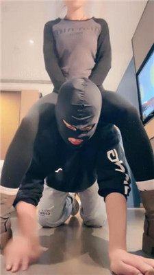 图片[3]_【沐阳大小姐】重度训练/腿绞窒息/胯下辱/闻舔超臭白袜/狗嘴夹脚趾_HD绳艺资源