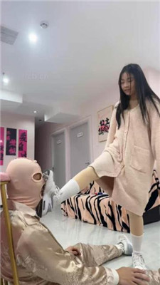 图片[11]_【樱木花道】双S-带素人玩绳艺技巧展示-清理脏鞋底/腿夹/白袜脚窒息_HD绳艺资源