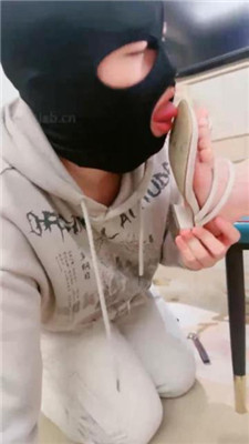 【薯条】双S-狗舌清理超脏鞋底/踩踏/白袜堵嘴/骑脖胯下辱_HD绳艺资源