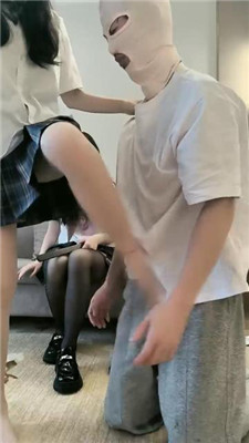 图片[9]_【可爱鬼】学生双主调戏小奶狗【双视角版】_HD绳艺资源