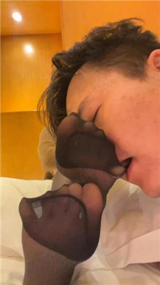 图片[3]_【甜心教主】近距离-疯狂啃吃黑丝美腿_HD绳艺资源