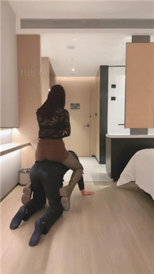 图片[6]_【晓雅】长靴女神-人肉坐垫/碾压踩/数据线抽/夹手指_HD绳艺资源