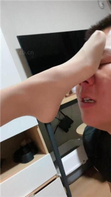 图片[15]_【莉宝儿】长靴肉丝美腿踩/下跪狂抽耳光/艺术闻鞋_HD绳艺资源