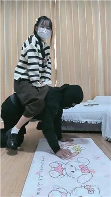 图片[12]_【可爱鬼】智商提升训练-高难度挑战手脚耳光/踩踏碾/头磕核桃_HD绳艺资源