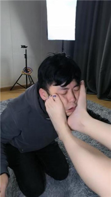 图片[16]_【稚主】黑棉袜踩虐狗地毯_HD绳艺资源