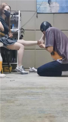 图片[8]_【魔鬼天使】反绑虐打/运动鞋白丝全体重踩踏_HD绳艺资源