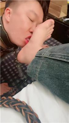 图片[14]_【小林小s】嘴叼白袜/清理运动鞋白袜/骑马转胯/掐乳_HD绳艺资源