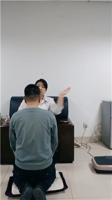 图片[2]_【滨州耳光绳艺导师】恶毒继母狂抽耳光_HD绳艺资源