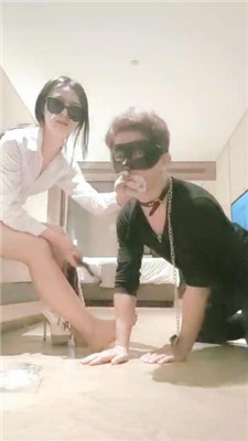 图片[19]_【美璐大大】高跟踩踏/玉足喂食_HD绳艺资源