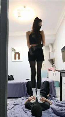 图片[12]_【皮皮】暴击虐-腿绞窒息/飞踹/全体重踩踏/虐乳_HD绳艺资源