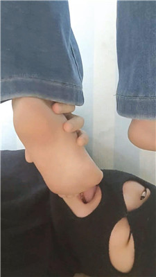 图片[16]_【樱樱】桌底视角-高中生S让狗除脚臭【下】_HD绳艺资源