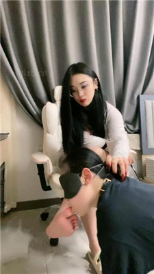 【小羊】母畜-近距离-高跟裸足恋足舔【上】_HD绳艺资源