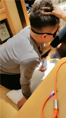 图片[11]_【情侣念主】虐绿帽-骑马/提档/踩踏/强迫闻脚舔鞋/虐乳_HD绳艺资源