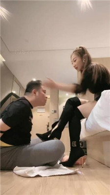 图片[17]_【魅儿】高跟长靴-踩地毯狗奴/绳艺技巧虐乳_HD绳艺资源