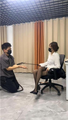 图片[8]_黑丝脚踩/训练/清理鞋底/洗脚水窒息/喂食_HD绳艺资源