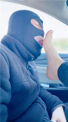 图片[17]_【小妮】车内让司机舔闻原味jio_HD绳艺资源