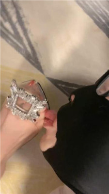 图片[13]_【DSisley】车模S-高跟凉鞋美腿诱惑狗_HD绳艺资源