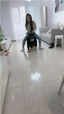 图片[11]_【晚晚】开发女慕-胯下羞辱/骑马遛狗/啃舔脚_HD绳艺资源