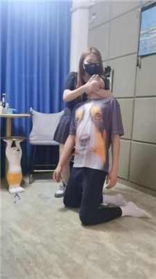 图片[4]_【魔鬼天使】反绑虐打/运动鞋白丝全体重踩踏_HD绳艺资源