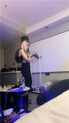 图片[3]_【浅浅】双奴-掐乳/抢着舔脚/骑马/闻鞋/清理马桶_HD绳艺资源