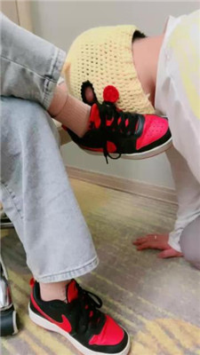 【薯条】双S-跪舔耐克鞋/吃棉袜/骑马转胯/sp/踩踏/虐狗舌_HD绳艺资源