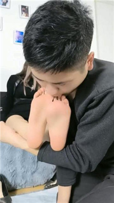 图片[6]_【洛欢】臭脚碾压狗头/裸足恋足狂舔_HD绳艺资源