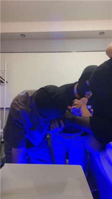 图片[9]_【浅浅】双奴-掐乳/抢着舔脚/骑马/闻鞋/清理马桶_HD绳艺资源