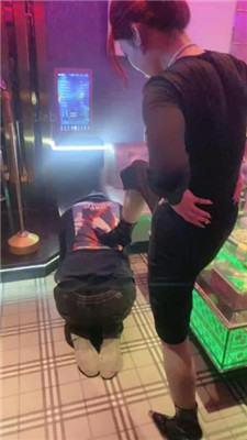 图片[9]_【冰诺】KTV-开发男客户做我的狗【下】_HD绳艺资源