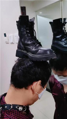 图片[11]_【伯爵】挑战家奴-磕头/踩抓/叼鞋/罚跪_HD绳艺资源