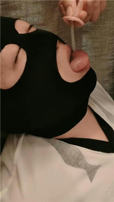 图片[18]_【青岛00后大学生】情侣主羞辱老m-舔鞋底/踩食/白袜脚深喉_HD绳艺资源