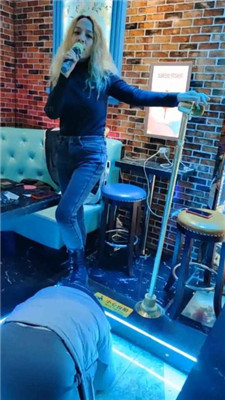 图片[5]_【樱樱】俄罗斯混血女女KTV艺术虐【三】_HD绳艺资源