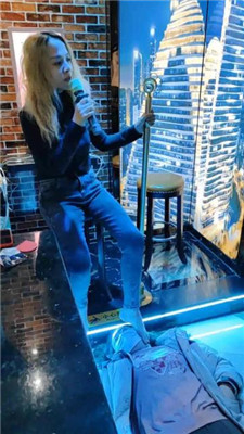 【樱樱】俄罗斯混血女女KTV艺术虐【二】_HD绳艺资源