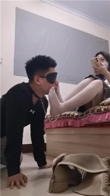 图片[11]_【微莱】长靴白袜JK主-深喉/揪耳朵/耳光/轻微辱妻_HD绳艺资源