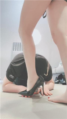 图片[13]_【果儿】下班回家强迫狗舔脏鞋原味脚_HD绳艺资源