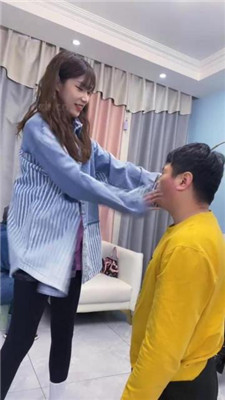 图片[16]_【麋鹿银儿】双S-素人网红-运动鞋踩踏/掐脖手捂窒息/耳光转胯_HD绳艺资源