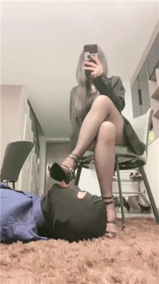 图片[6]_【甜一】居高临下-高跟凉鞋黑丝诱惑调/坐脸窒息_HD绳艺资源