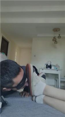 【文文文】开发素人S-清理晨跑后的鞋袜脚 JS240721-3_HD绳艺资源