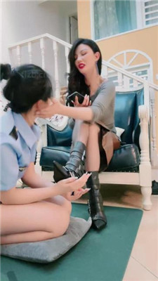 图片[3]_【爱神】母畜-跪舔高跟短靴/打手心/吐口水强迫舔/闻鞋窝/脚插嘴_HD绳艺资源