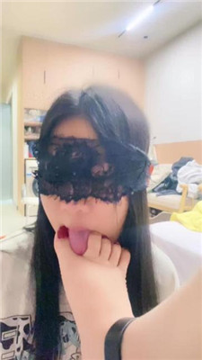 图片[4]_【小羊】母畜-狗女儿羞涩舔裸足_HD绳艺资源