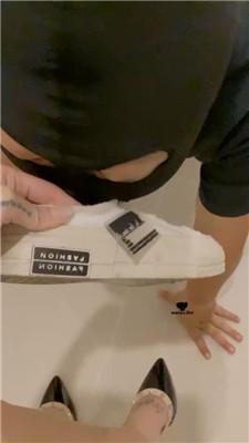 【小软】嘴叼鞋狗爬/踩面包喂食 bf42822_HD绳艺资源