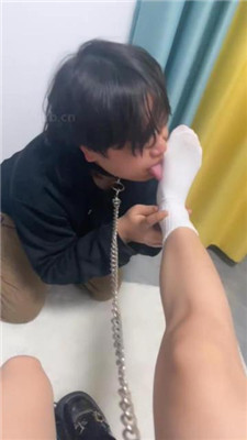 图片[13]_【素人挖掘机】性感学生S-白袜-sp/耳光/踩踏/舔脏鞋/脚插嘴_HD绳艺资源