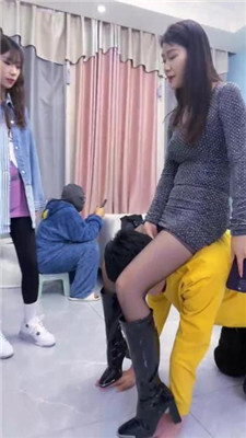 图片[17]_【麋鹿银儿】双S-素人网红-运动鞋踩踏/掐脖手捂窒息/耳光转胯_HD绳艺资源