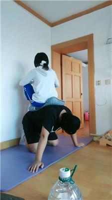 【桉】学生妹S-虐打家访班主任【上】 bf43098_HD绳艺资源